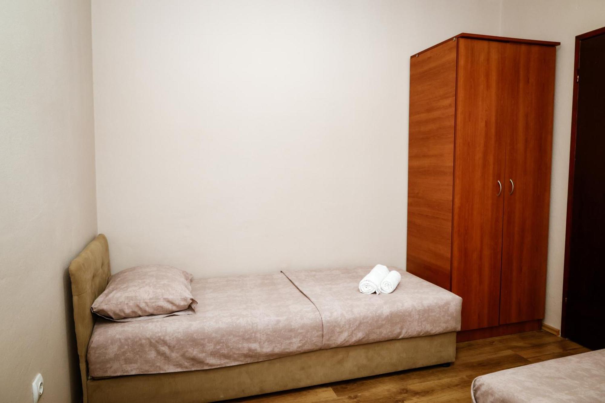 Apartments Djukic Tivat Ngoại thất bức ảnh