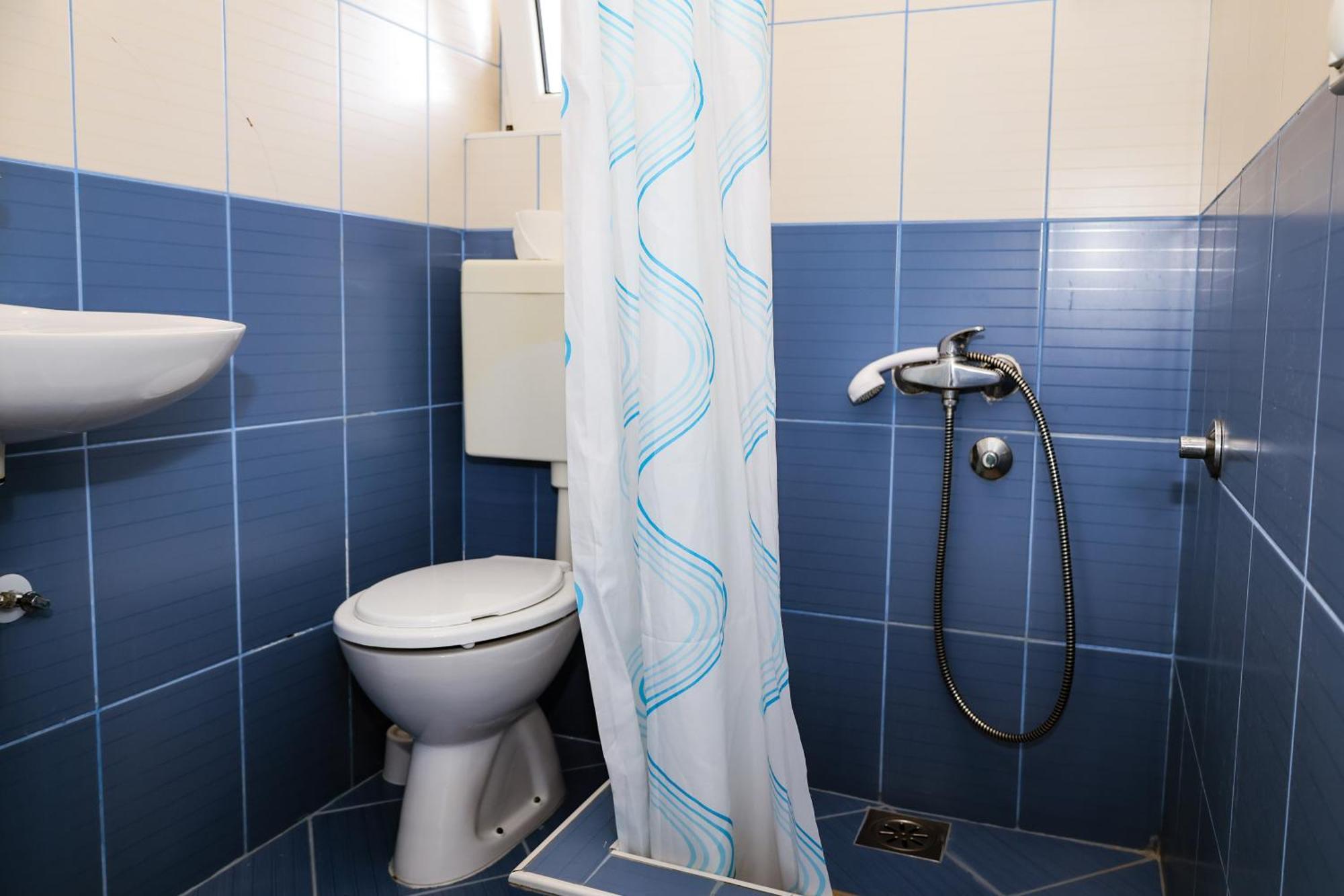 Apartments Djukic Tivat Ngoại thất bức ảnh